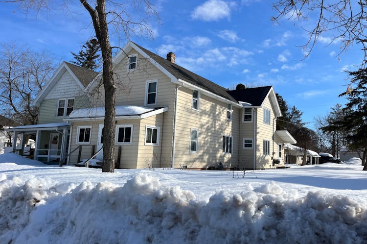 422 98th Ave W Duluth, MN 55808, St. Louis County