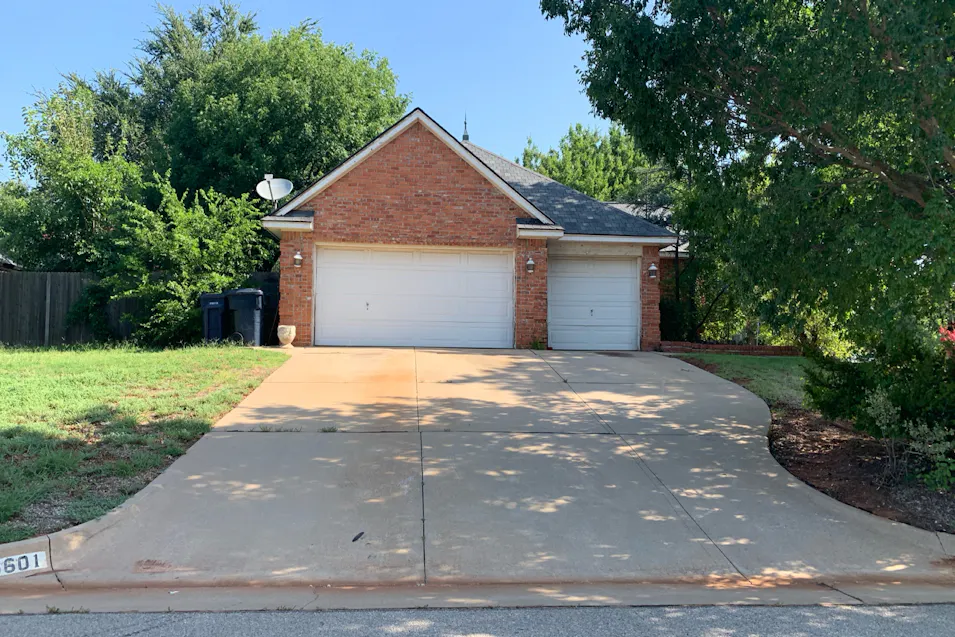 6601 NW 109th Street Oklahoma City, OK 73162, Oklahoma County