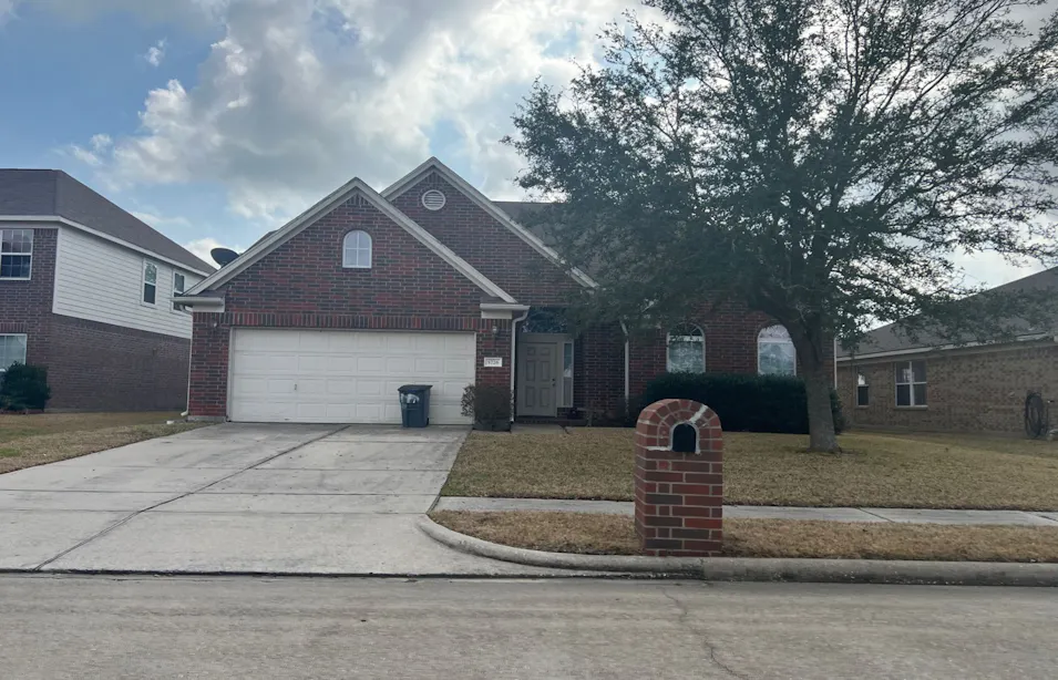 5726 Caraway Lake Drive Baytown, TX 77521, Harris County