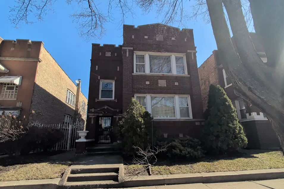 8223 S Green St Chicago, IL 60620, Cook County