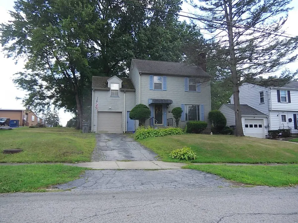 739 Pineview Ave Youngstown, OH 44511, Mahoning County
