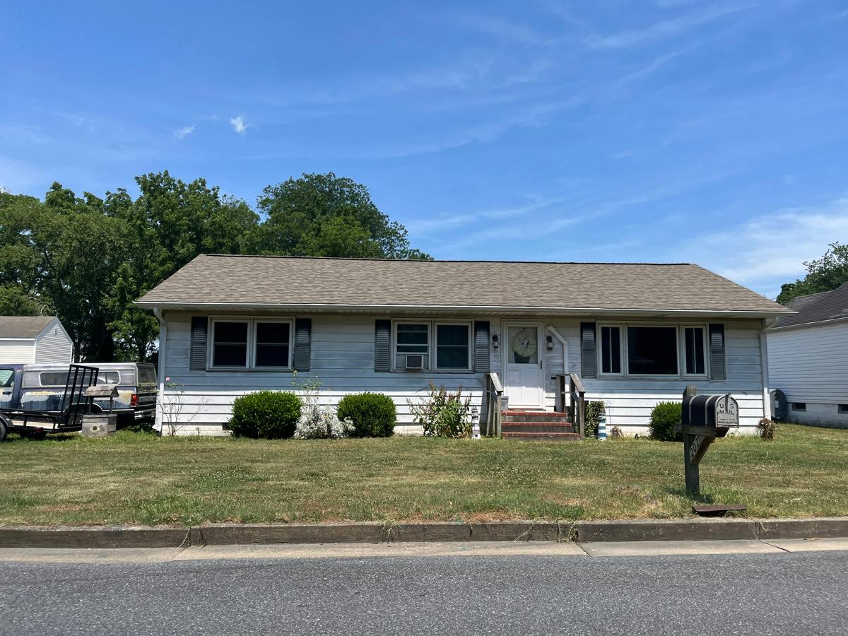 Charles St, Hurlock, MD 21643