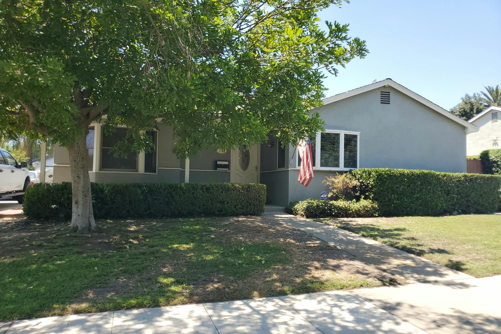 Guilford Ave, Claremont, CA 91711