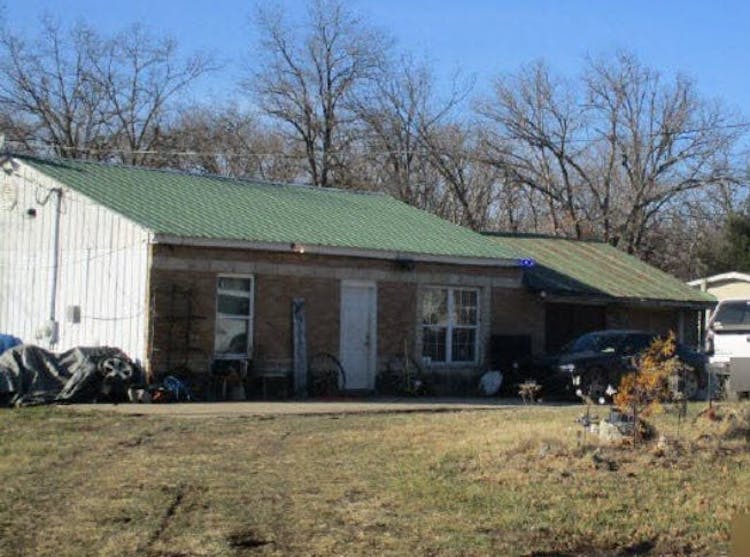 54 Beach Cir, Moscow Mills, MO, 63362, USA