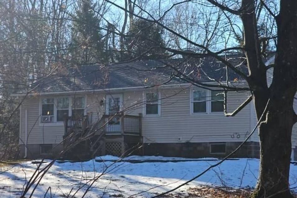 11 Creekside Lane South Cairo, NY 12482, Greene County