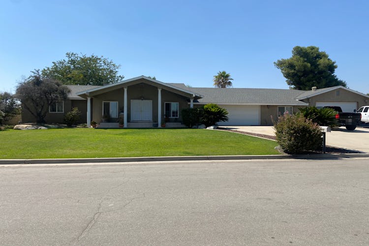 2621 Carriage St, Bakersfield, Ca, 93314, Usa