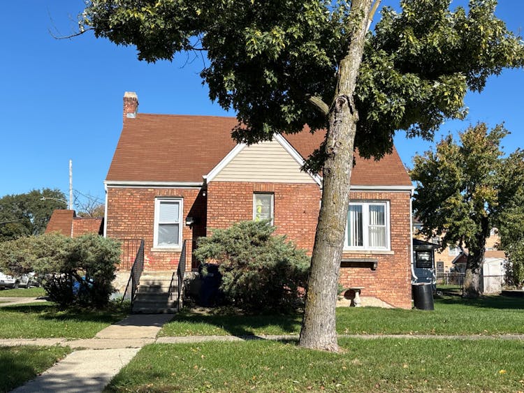 2058 120th Pl Blue Island, IL 60406, Cook County