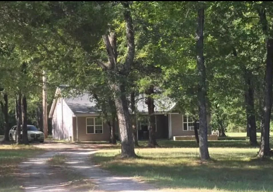 15165 W Earl Rd Mannsville, OK 73447, Johnston County