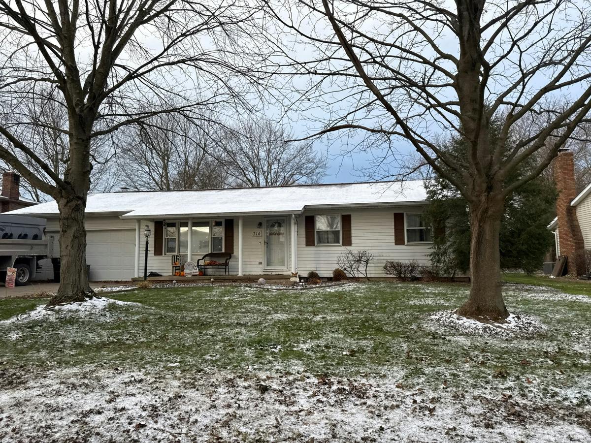 Tell Dr, Canal Fulton, OH 44614