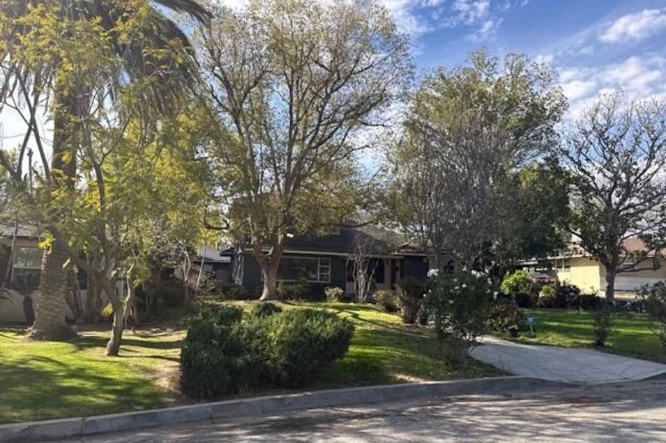 3314 La Cresta Drive Bakersfield, CA 93305, Kern County