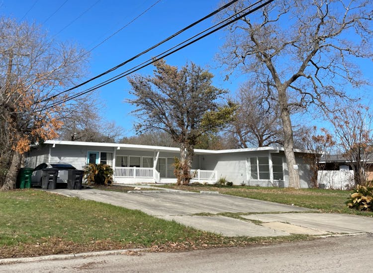 507 E Hathaway Dr, San Antonio, TX, 78209, USA