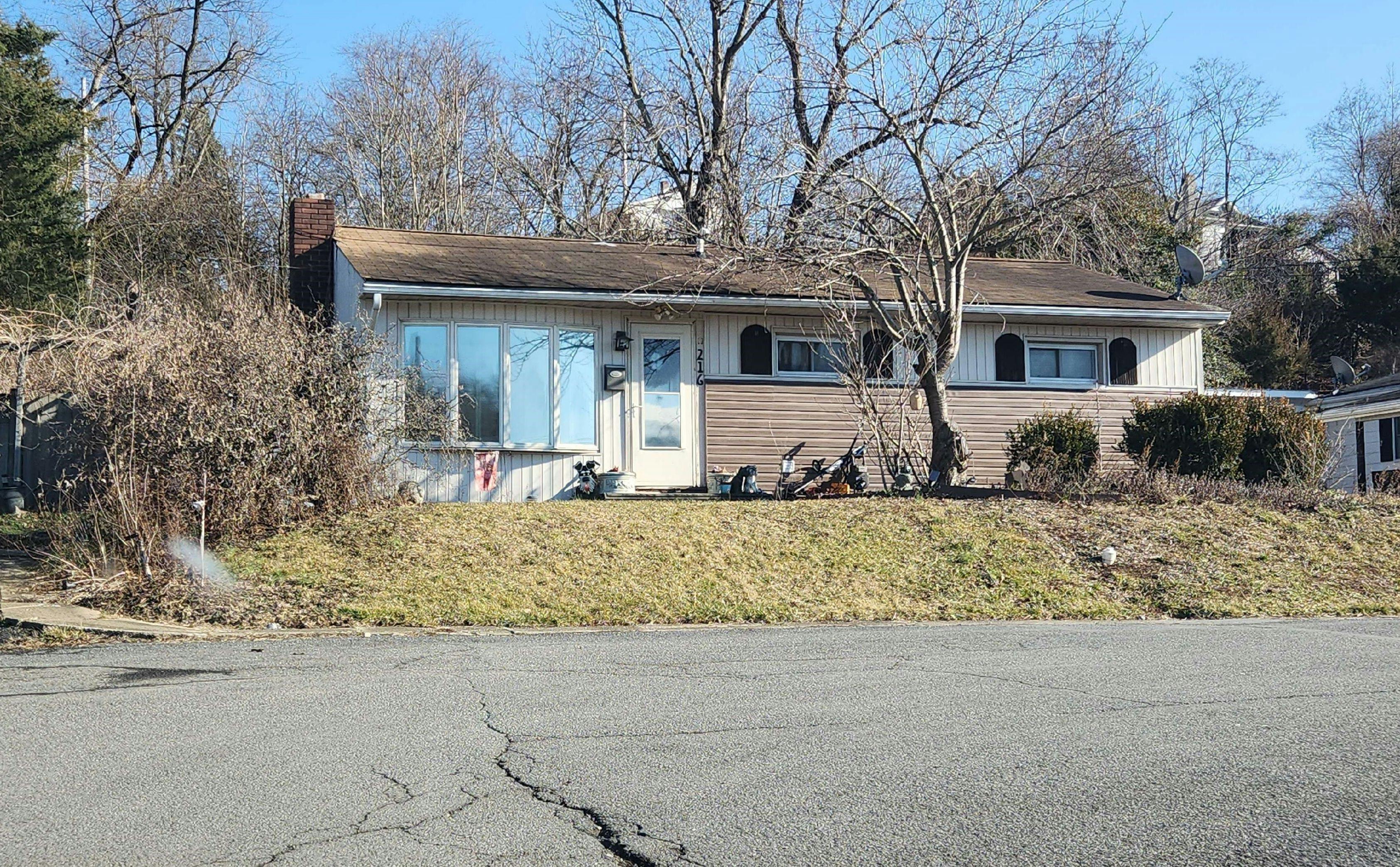 Fulton St, Hancock, MD 21750