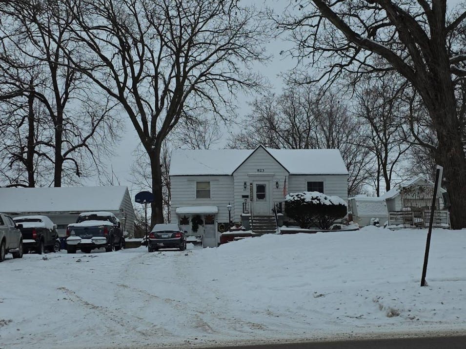 823 Willow Street Faribault, MN 55021, Rice County