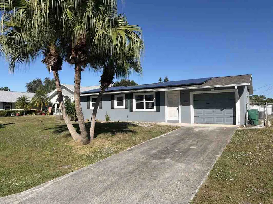 321 NE Genesee Ave Port Saint Lucie, FL 34983, St. Lucie County
