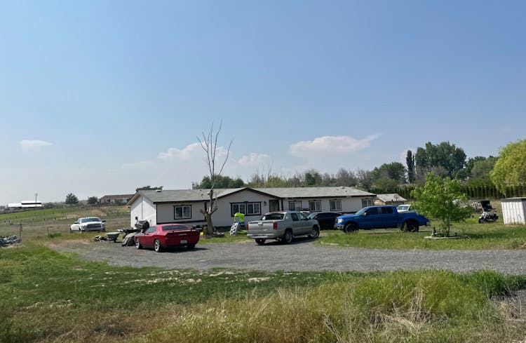 670 Beane Rd, Moxee, WA, 98936, USA