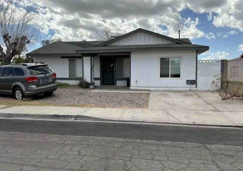 3420 Drover Ave