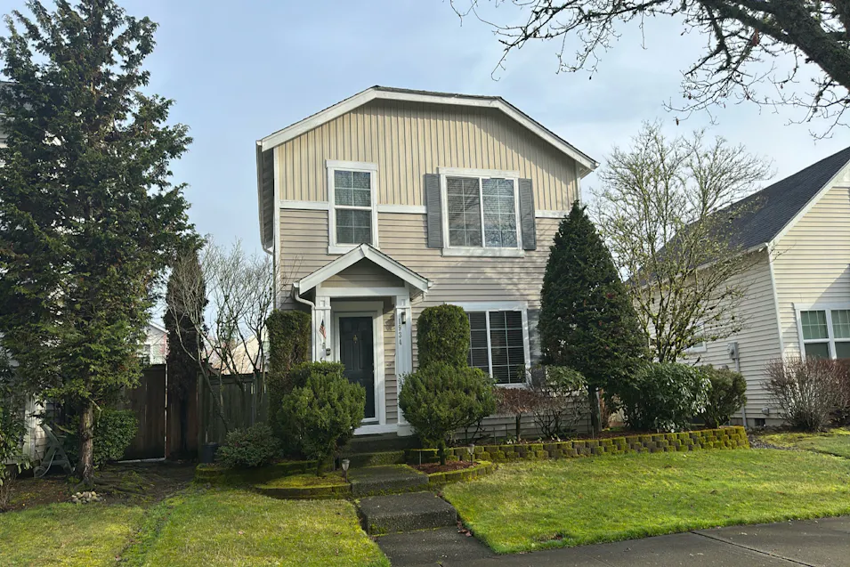 1934 McNeil St Dupont, WA 98327, Pierce County