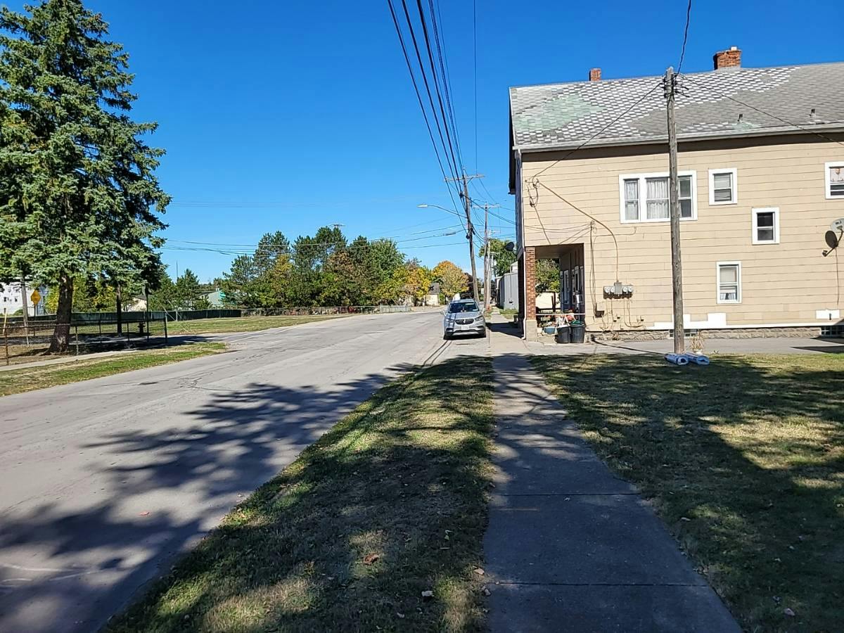 Pearl St, Oakfield, NY 14125