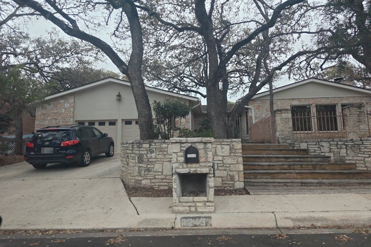 3243 Swandale Dr San Antonio, TX 78230, Bexar County