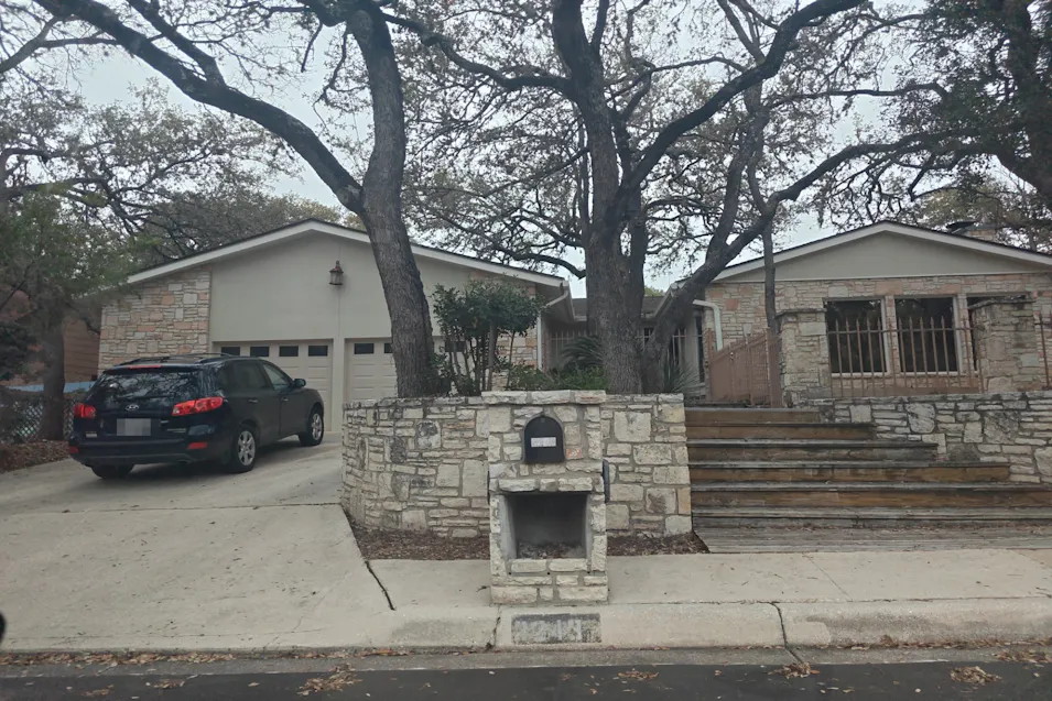 3243 Swandale Dr San Antonio, TX 78230, Bexar County