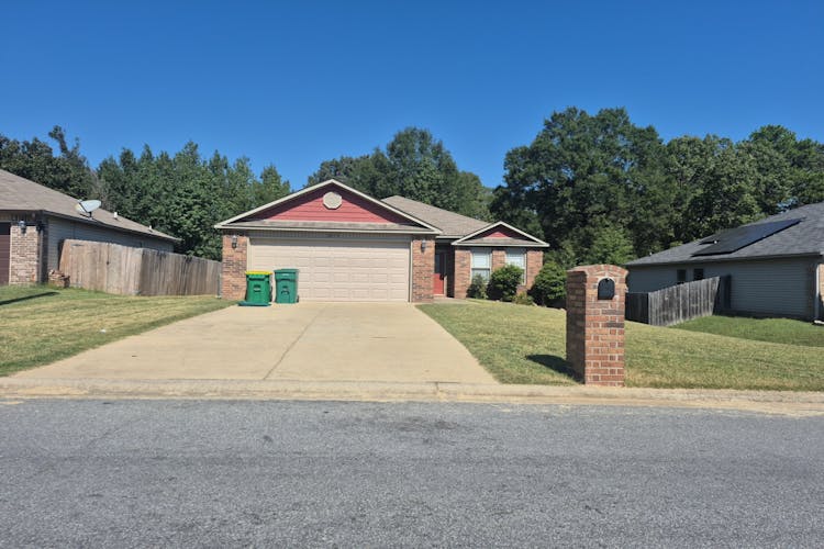 3013 Salinas De Hildalgo North Little Rock, AR 72118, Pulaski County