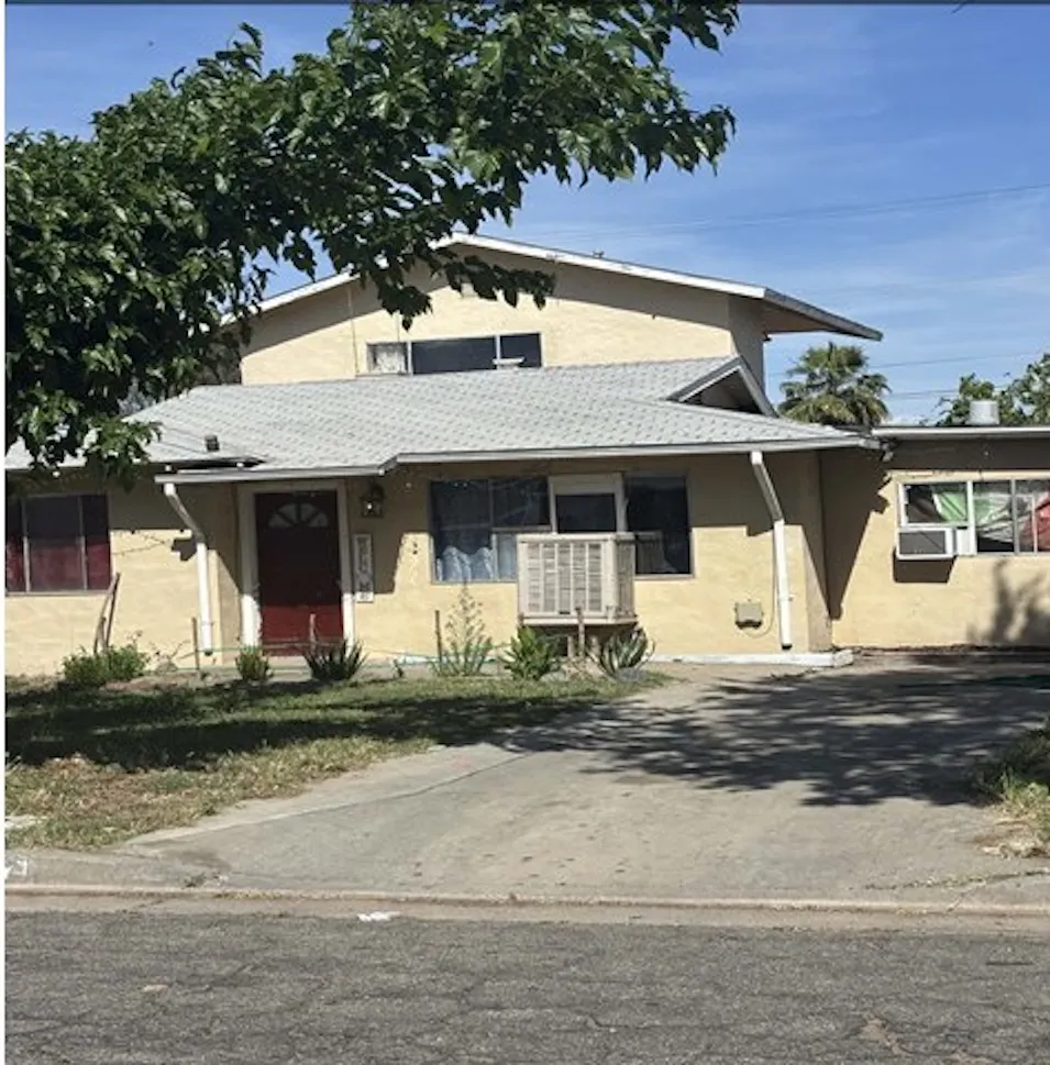 817 Sierra St Madera, CA 93638, Madera County