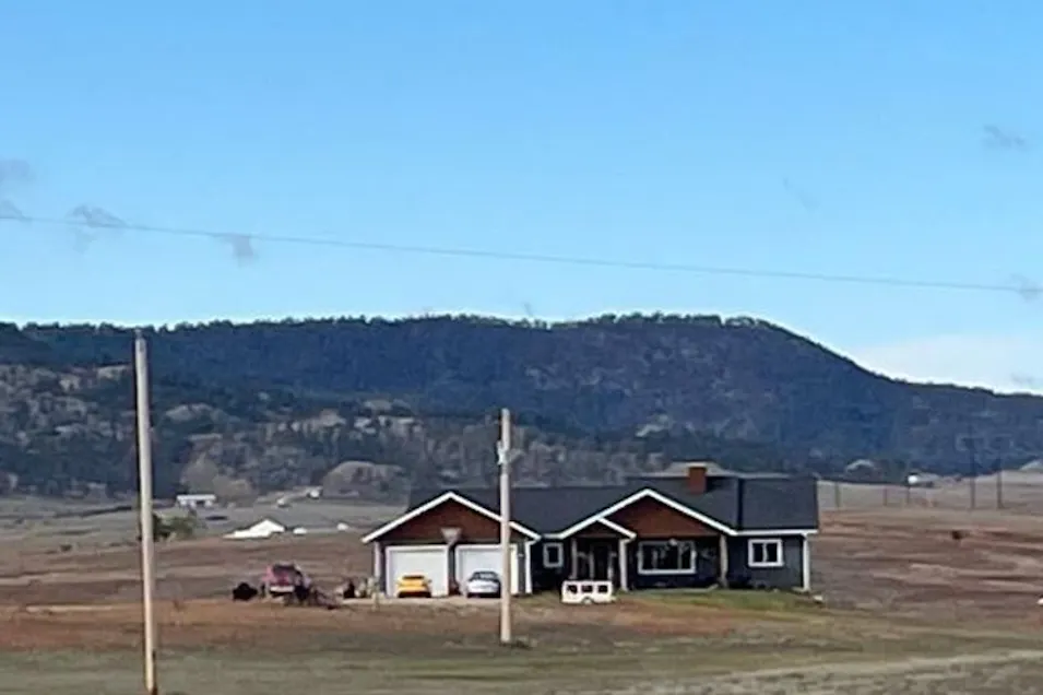 12585 Red Dirt Rd Hot Springs, SD 57747, Fall River County
