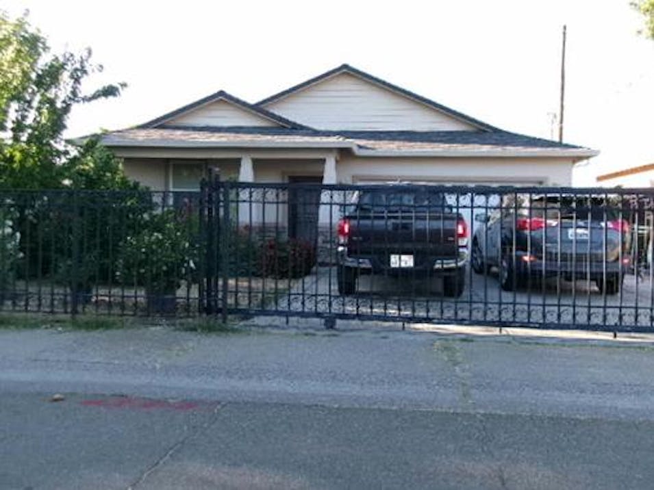 541 Lindsay Ave Sacramento, CA 95838, Sacramento County