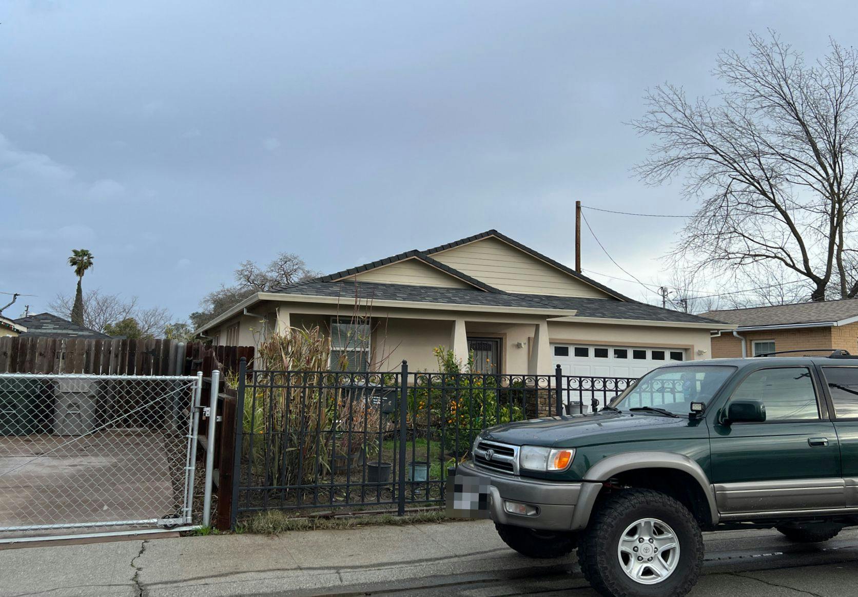 Lindsay Ave, Sacramento, CA 95838