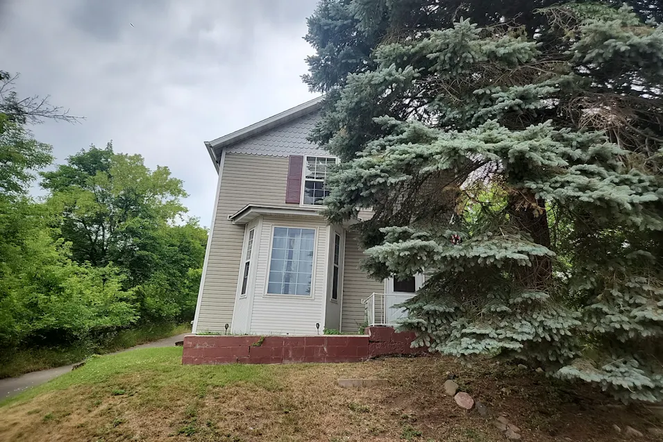 408 E A St Iron Mountain, MI 49801, Dickinson County