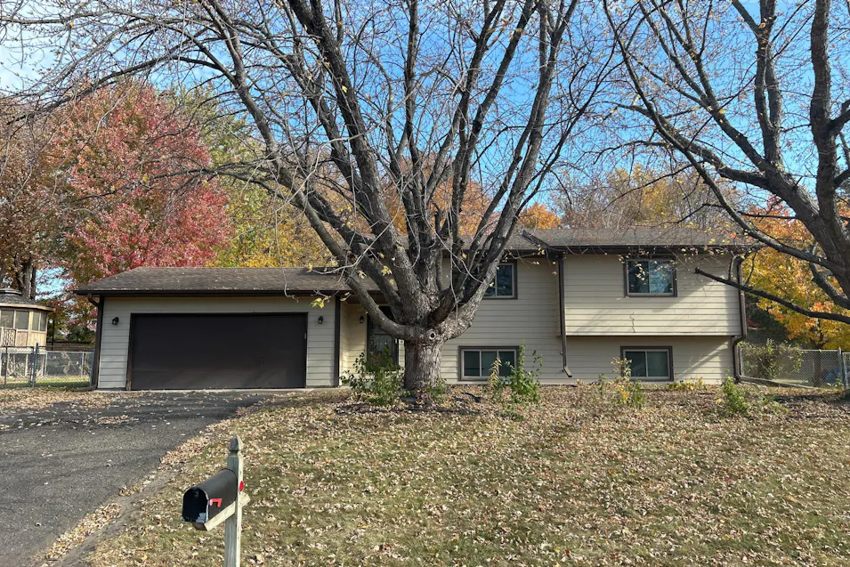 8885 Autumn Oaks Dr Rockford, MN 55373, Wright County