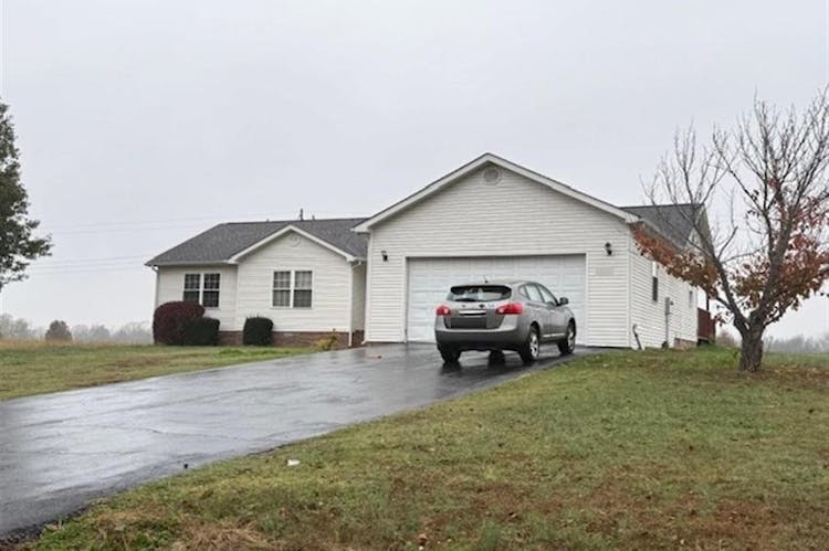 821 Ferren Rd Ledbetter, KY 42058, Livingston County