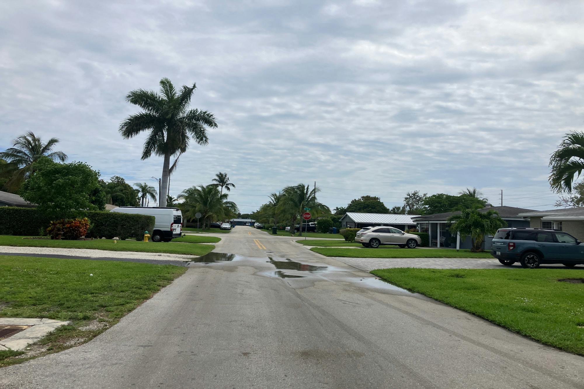 43rd St, Oakland Park, FL 33334
