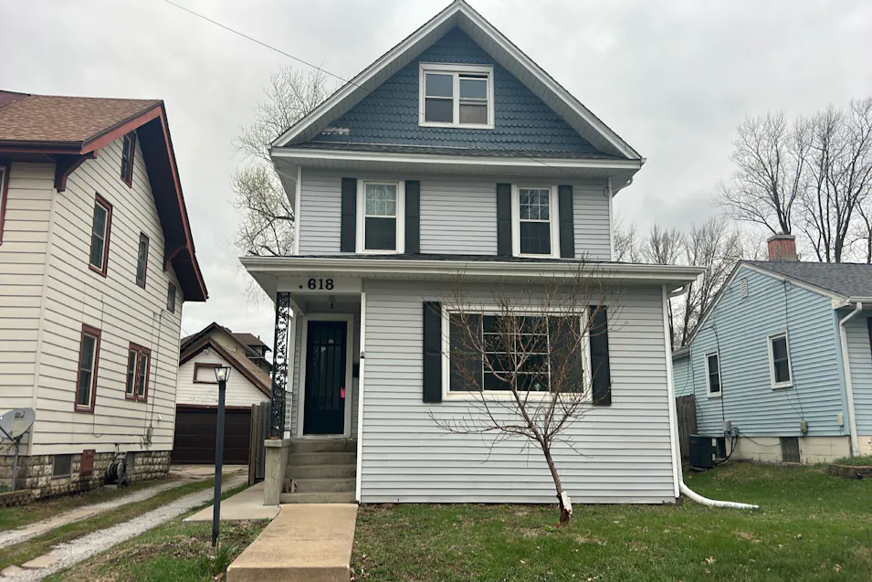 618 E Colorado St Davenport, IA 52803, Scott County