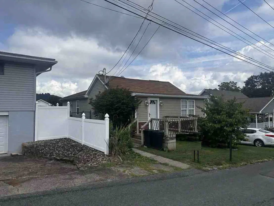 521 Kensington Ave Star City, WV 26505, Monongalia County