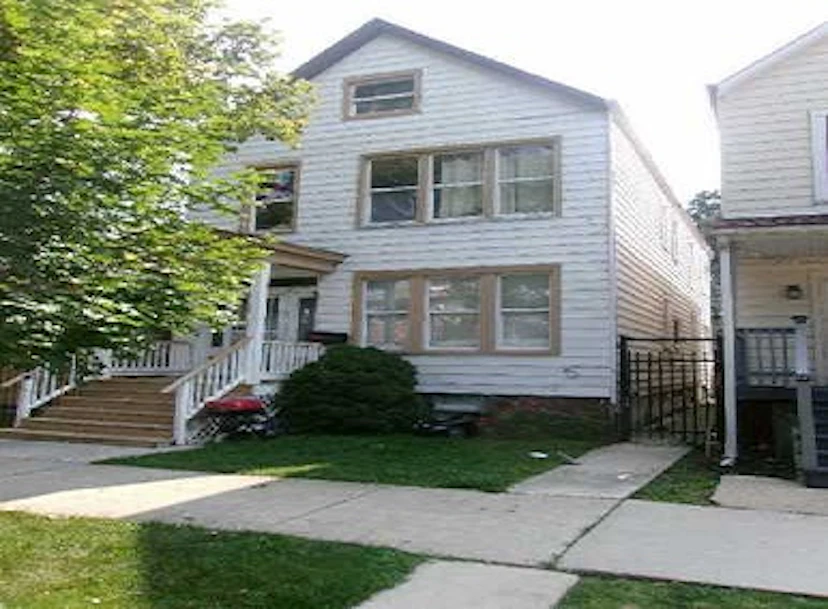5349 S Maplewood Ave
