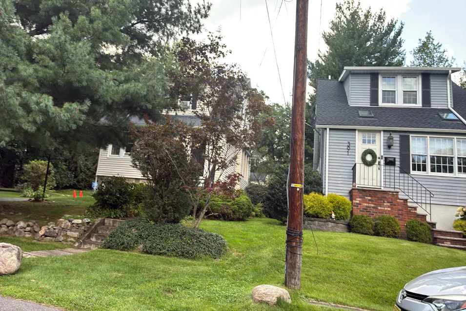 393 Kingston St Wyckoff, NJ 07481, Bergen County