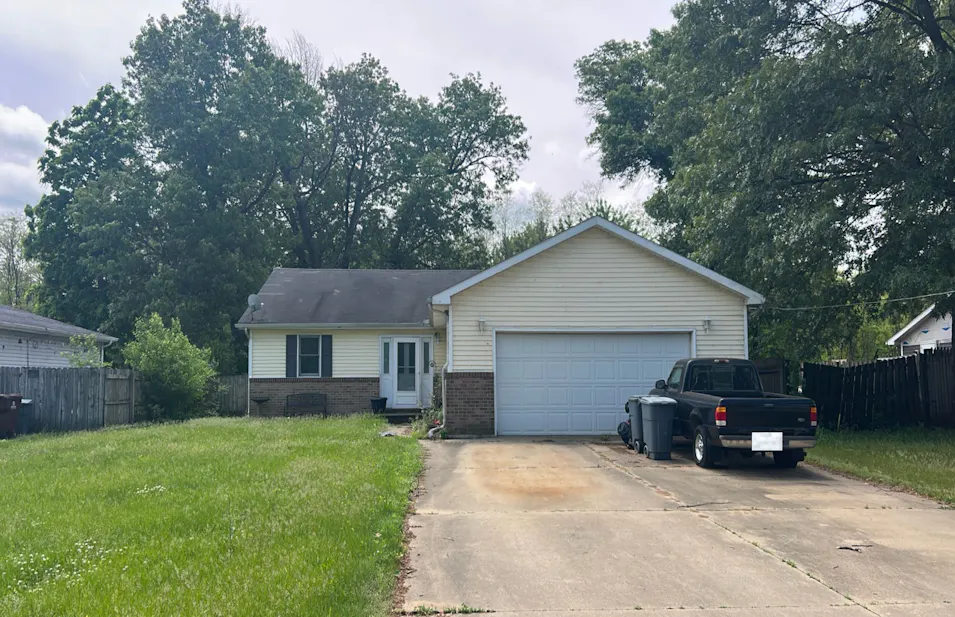 725 E Rose Lane Godley, IL 60407, Will County