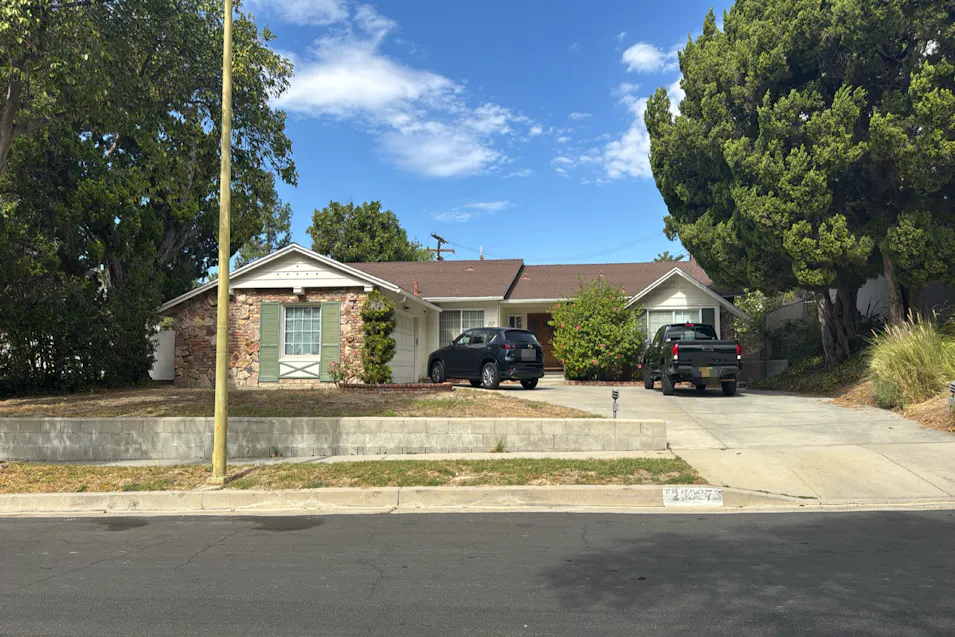 23327 Community Street West Hills, CA 91304, Los Angeles County