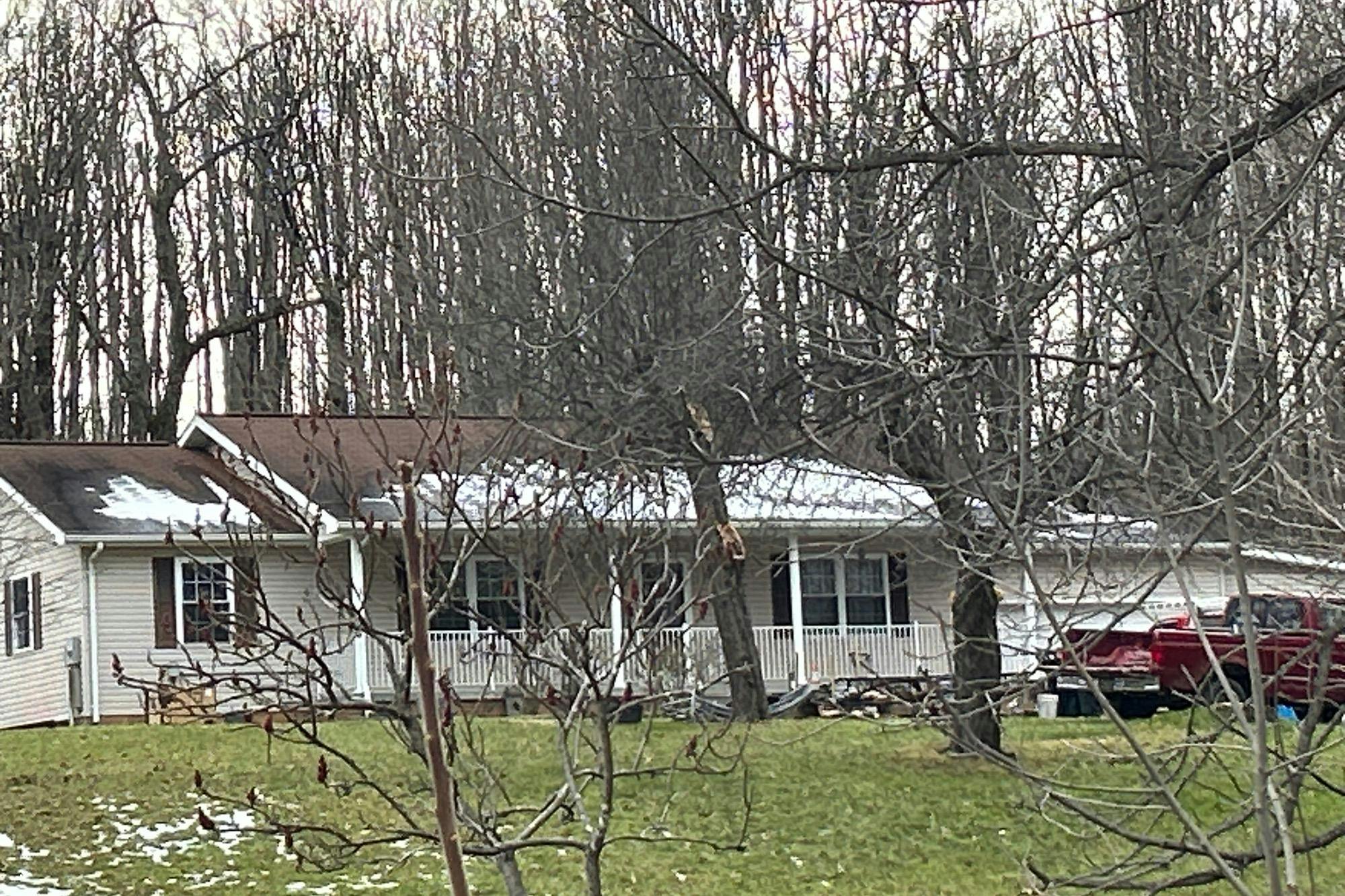 Coalfield Trl, Charmco, WV 25958 #1