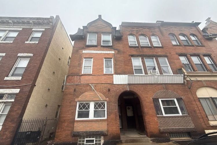 437 N 39th Street, Philadelphia, Pa 19104  Aka 437 N 39th Philadelphia, PA 19104, Philadelphia County