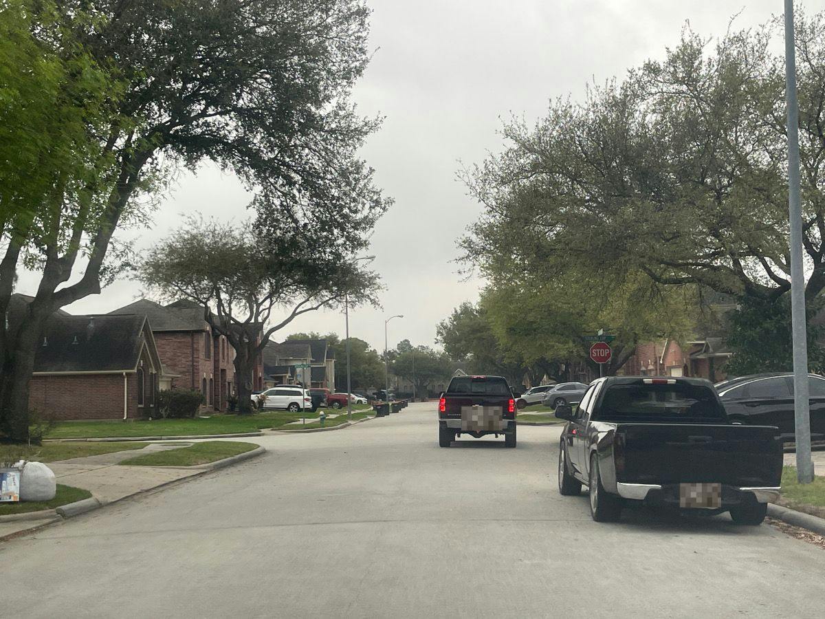 Silversmine Dr, Houston, TX 77014