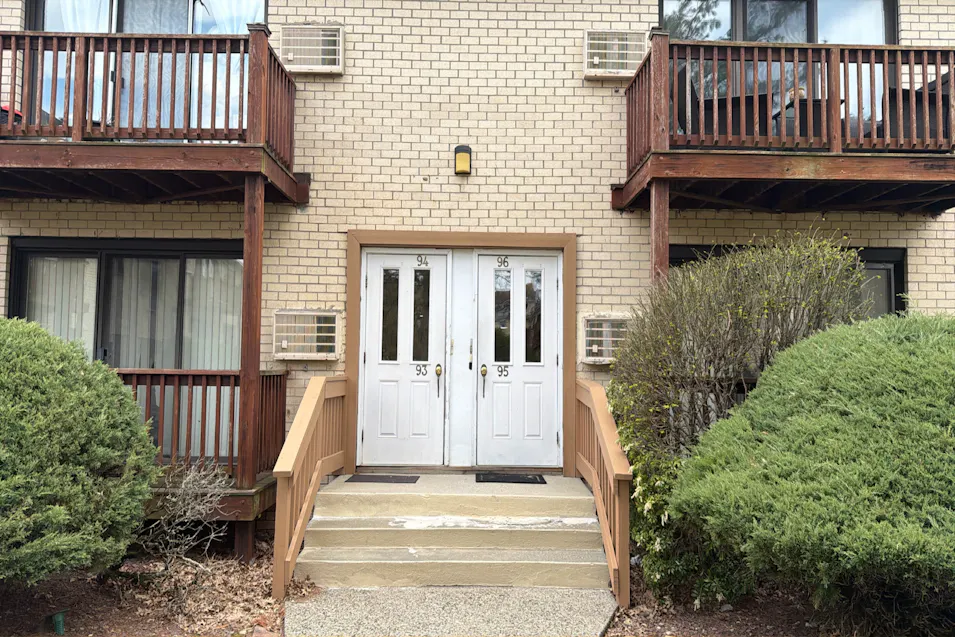 95 Sneden Place West Unit 95 Spring Valley, NY 10977, Rockland County