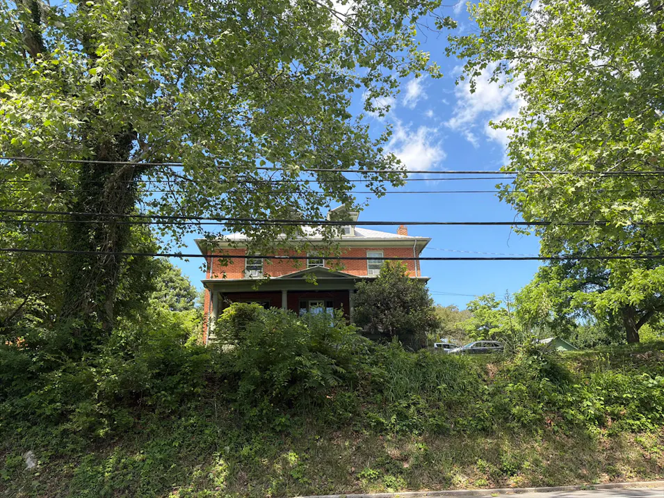 807 Churchville Ave Staunton, VA 24401, City of Staunton County