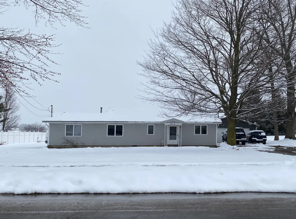 215 S Main St Woodland, MI 48897, Barry County