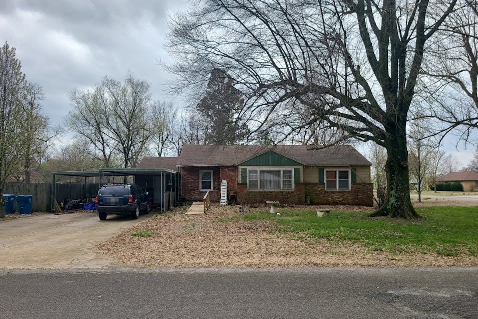 711 W Cleveland St Malden, MO 63863, Dunklin County