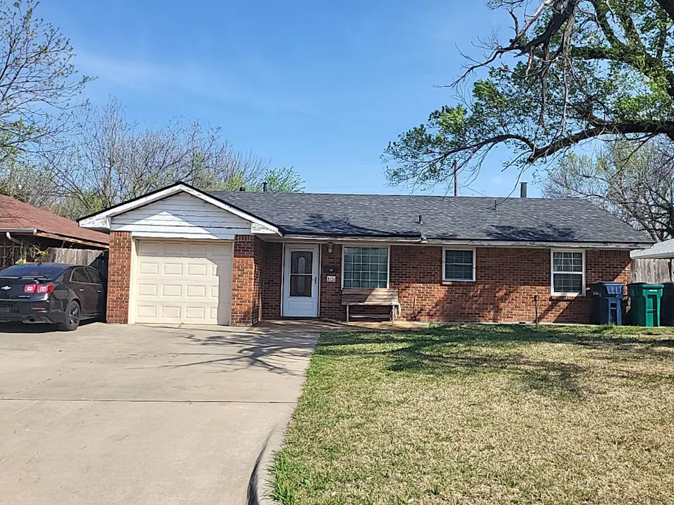 2121 SW 61st Ter Oklahoma City, OK 73159, Oklahoma County