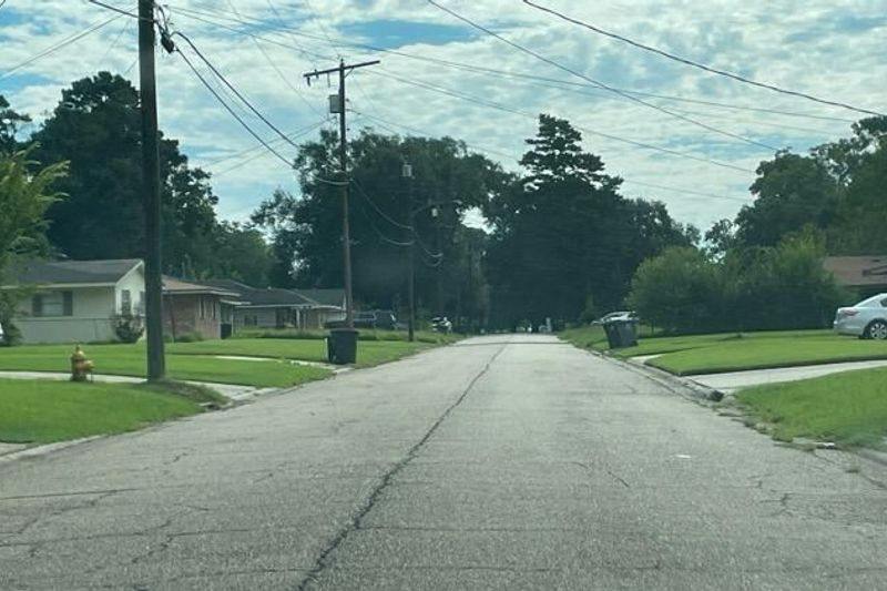 Clayton Dr, Baton Rouge, LA 70805
