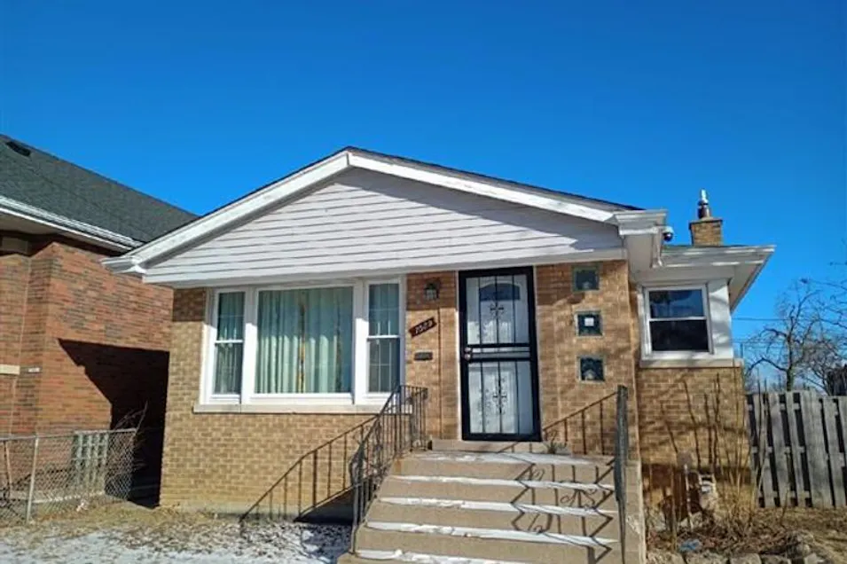 7559 S Paulina St Chicago, IL 60620, Cook County