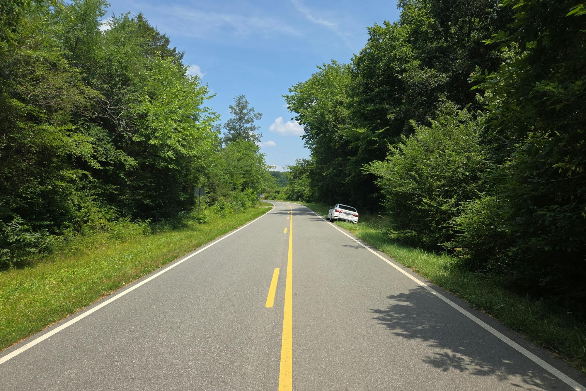 Cascade Ave, Eden, NC 27288